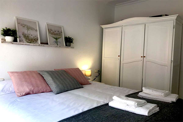 apartamento callao dormitorioo 2