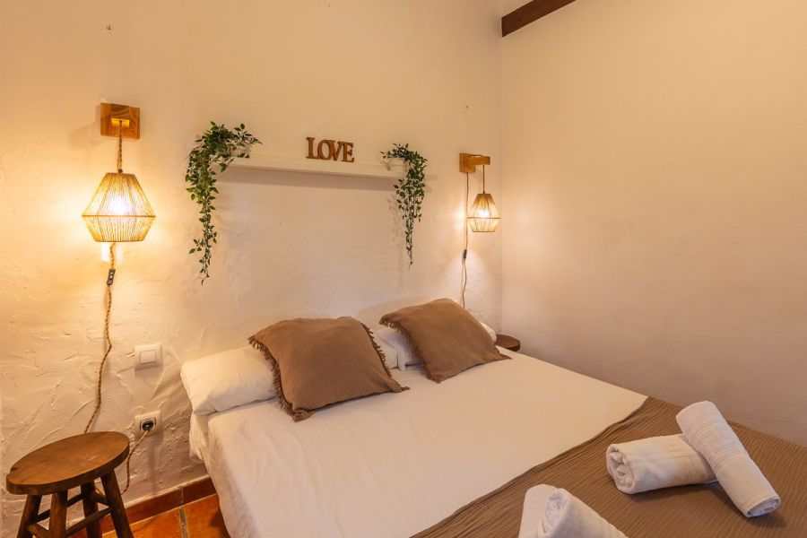 mm villa paraiso cama doble lamparas mimbre