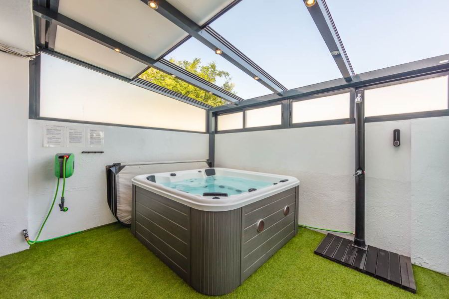 jacuzzi privado patio cubierto las gaviotas 9b
