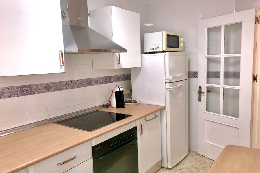 apartamento callao cocina 2