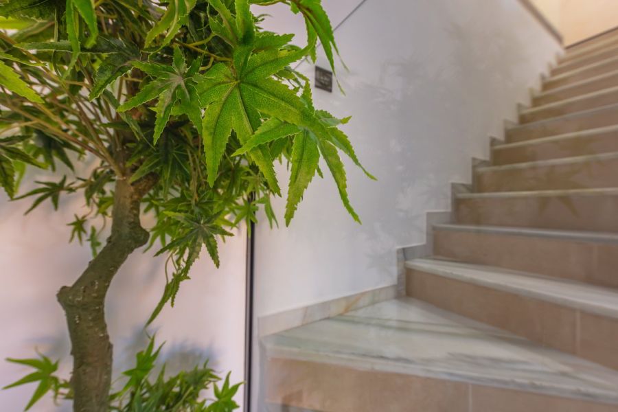 detalle escalera apartamento gaviotas 9a