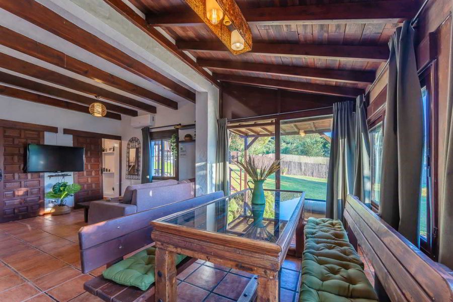 mm villa paraiso comedor salon vistas jardin